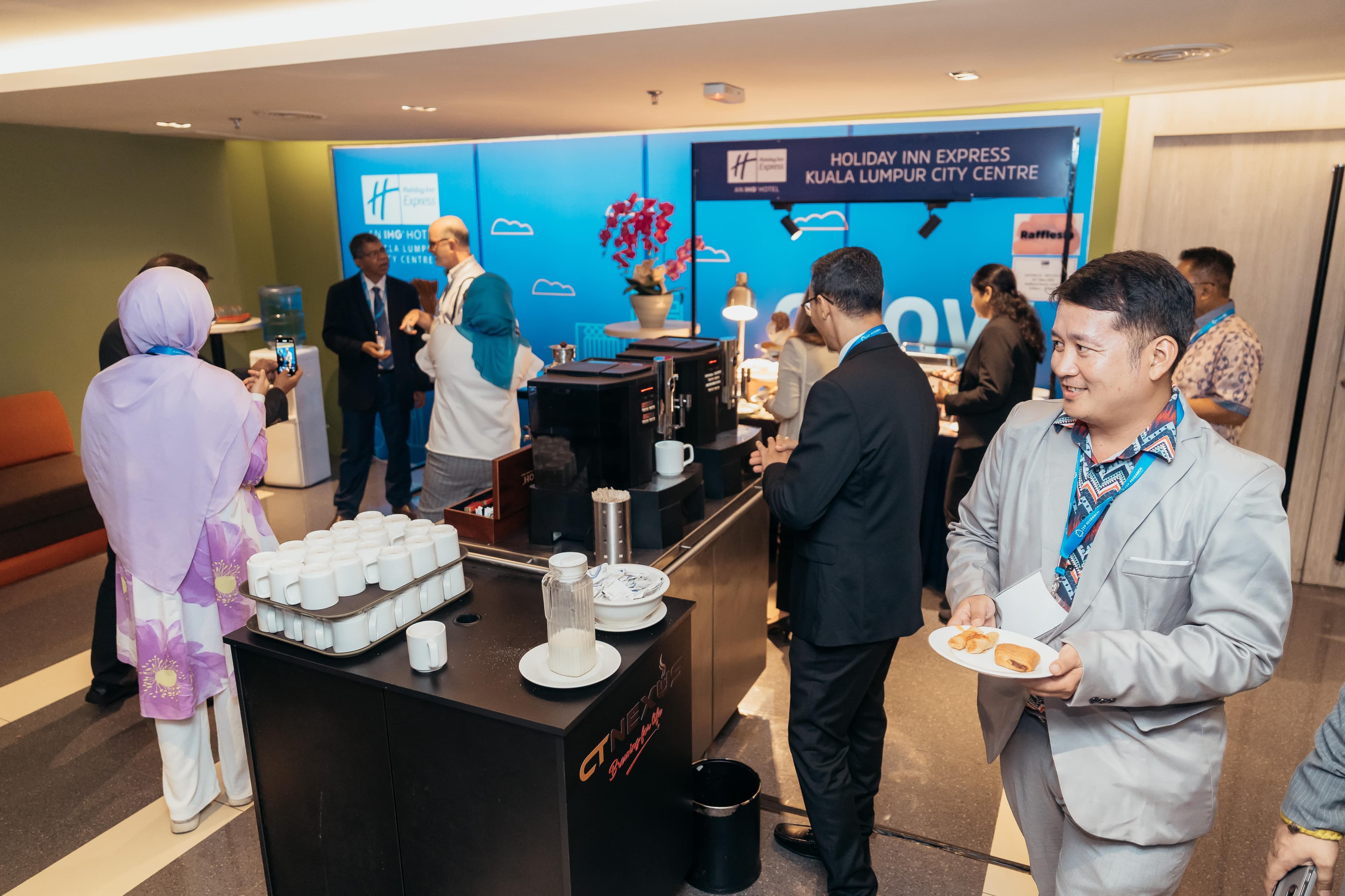 1st Conference - Image 11